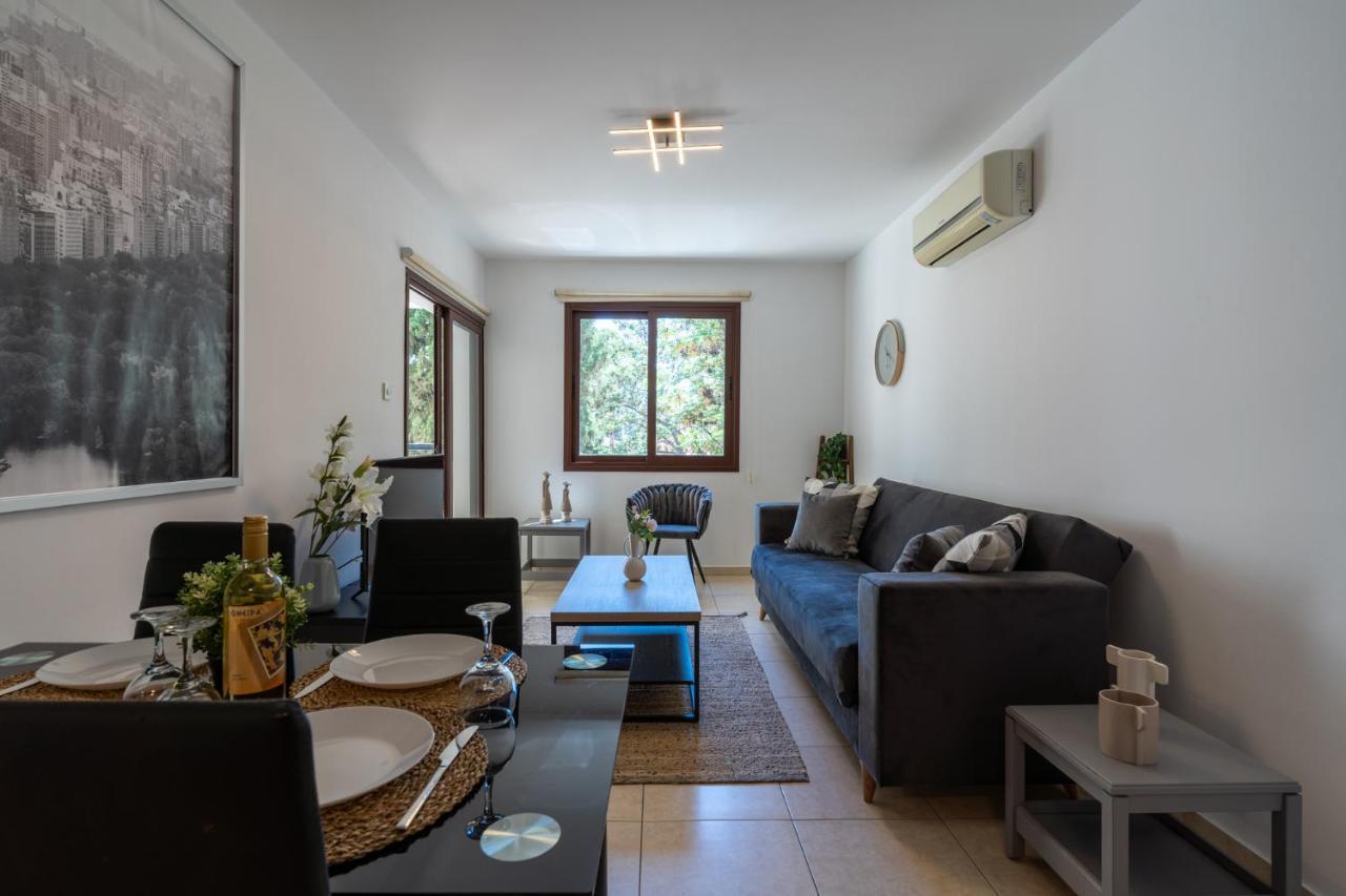 Mia 1-Bedroom Apartment In Larnaca Ngoại thất bức ảnh