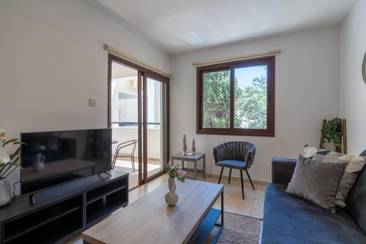 Mia 1-Bedroom Apartment In Larnaca Ngoại thất bức ảnh
